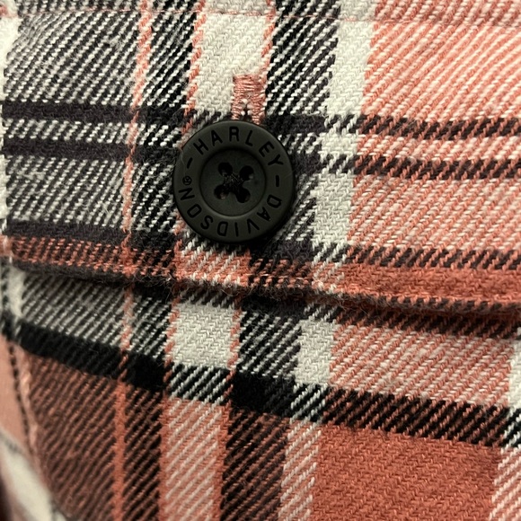 🔥HARLEY-DAVIDSON BUTTON UP🔥 - Picture 10 of 16